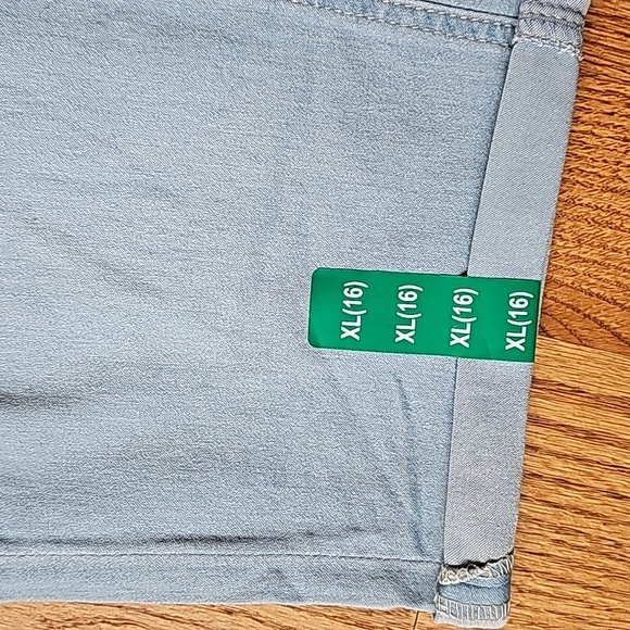 Short Bermuda - Picture 2 of 6